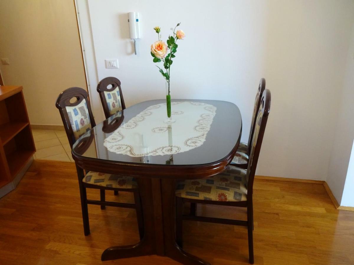 Apartman Gelic Makarská Exteriér fotografie